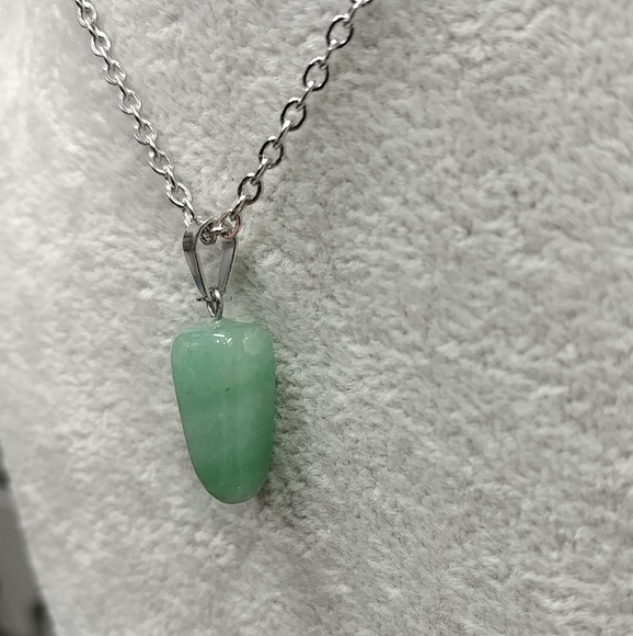 Green Aventurine Necklace Natural Gemstone Crystal Pendant Stainless-Steel Chain - Picture 5 of 15